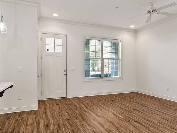 5th image of 923 Rice Valley Rd N Unit 210