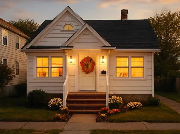 41 Calder St, Pawtucket, RI 02861