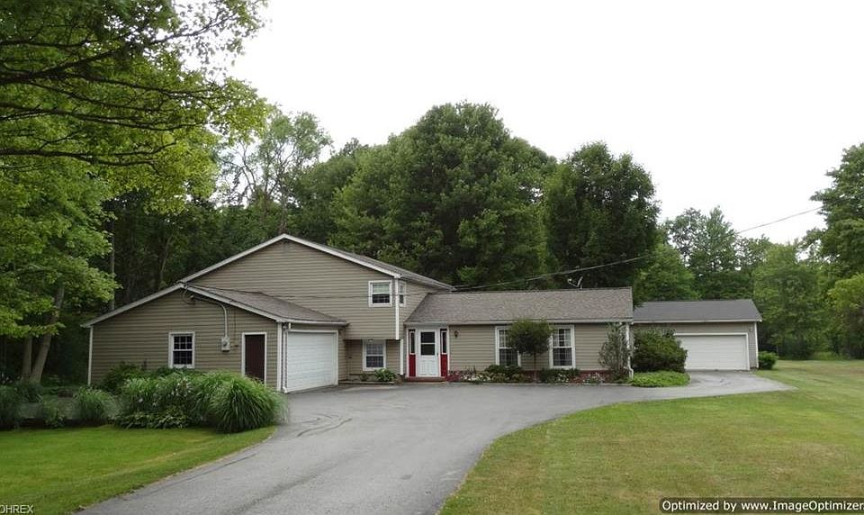1st image of 13030 Stanfield Dr