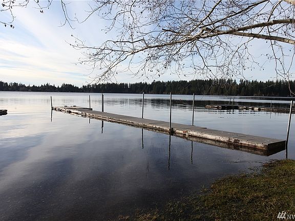 5th image of 161 W Nahwatzel Beach Dr