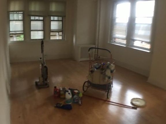 2nd image of 1327 Spruce St APT 4C