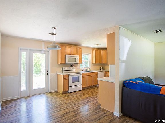 5th image of 2120 NW 55th Ter