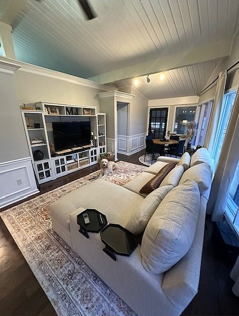 1st image of 4213 Flint Rd #4213
