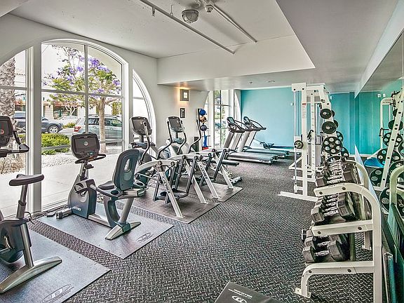 5th image of 5410 La Jolla Blvd #A110