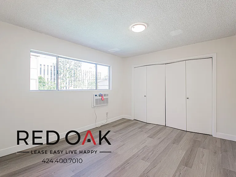 1035 Myrtle Ave #12 — Photo 5