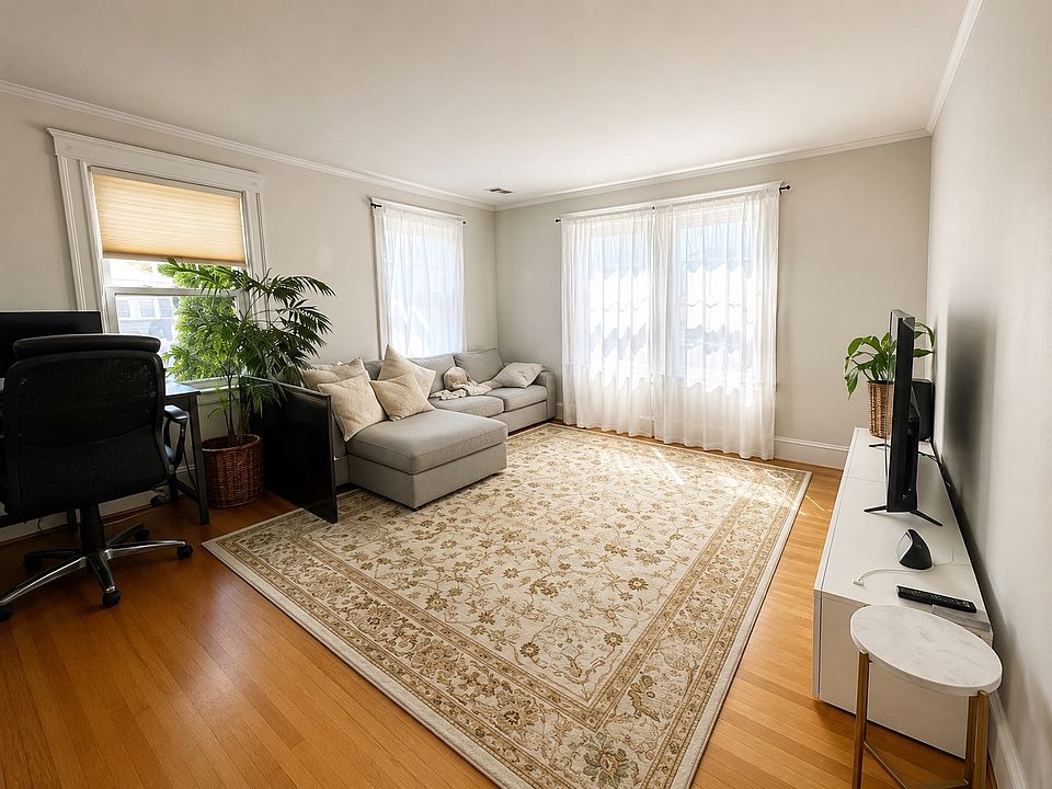 1st image of 23 Milo St Unit 23