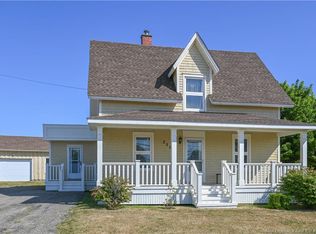 351 Saint Pierre Blvd E, Caraquet, NB E1W 1B4