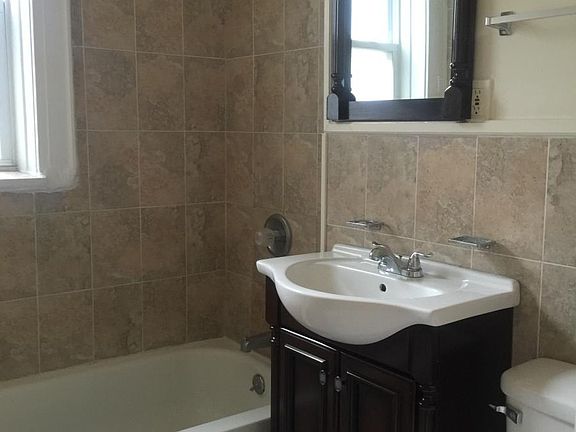 3rd image of 40 Lenox Ave APT 103