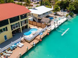 308 E Seaview Dr, Duck Key, FL 33050