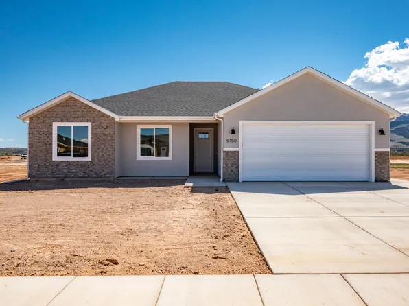 4984 N Sagewood Dr, Enoch, UT 84721