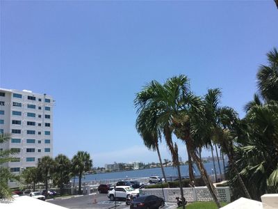 7501 E Treasure Dr APT 1K, North Bay Village, FL, 33141