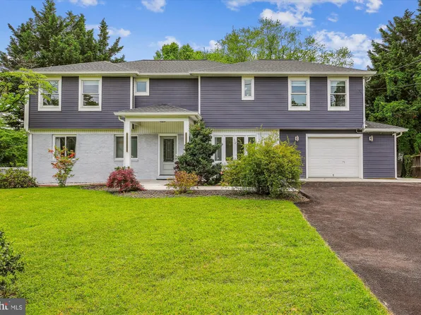 7308 Muncaster Mill Rd, Rockville, MD 20855