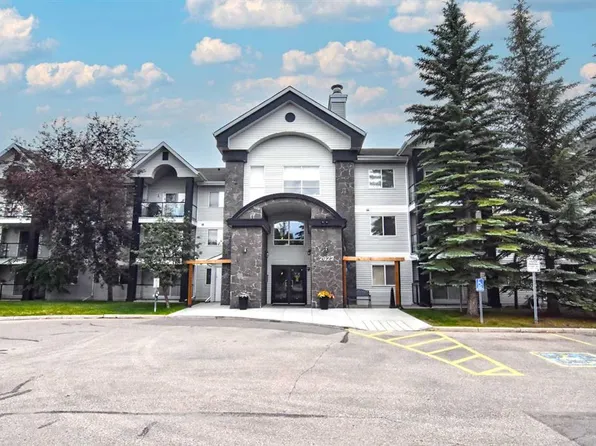 2022 SW Canyon Meadows Dr SE #109, Calgary, AB T2J 7H1