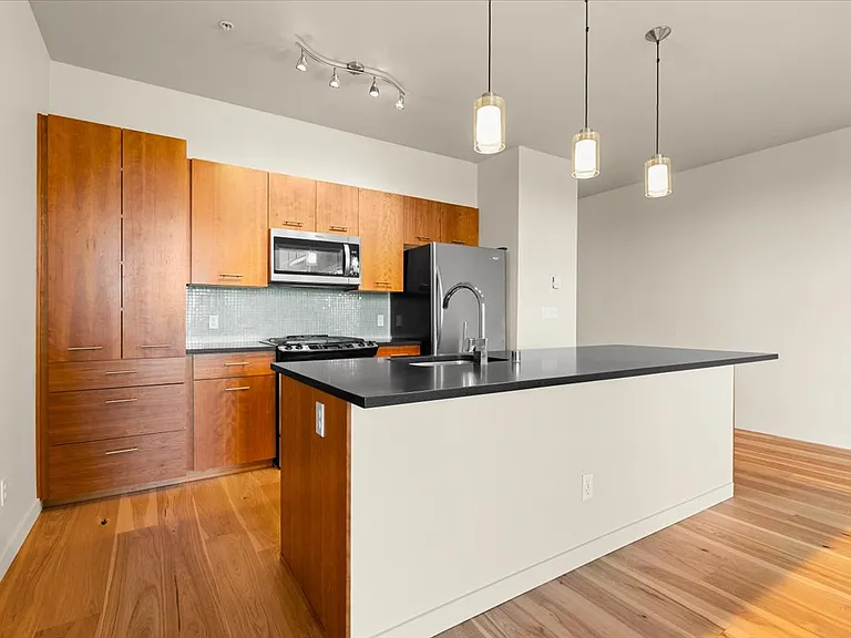 2960 Eastlake Ave E #111 — Photo 10