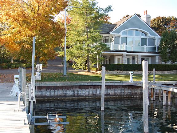 Fantastic home on Round Lake in Charlevoix, MI