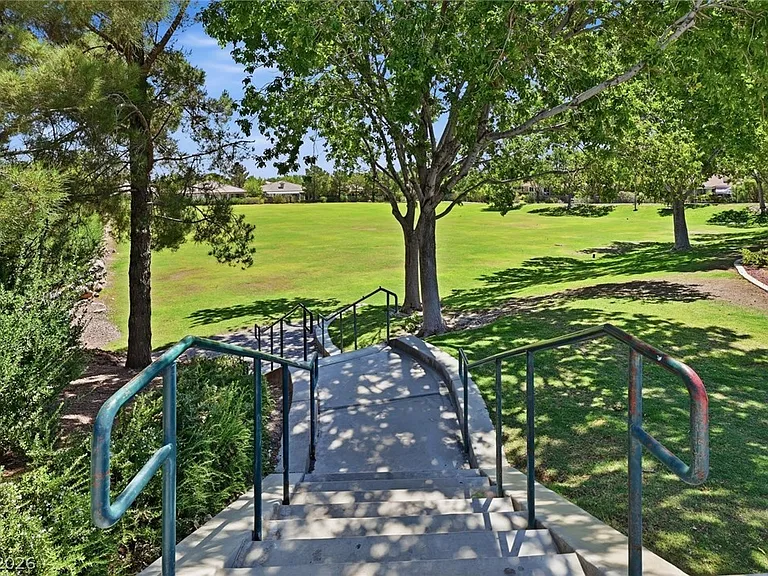 11144 Ferragamo Ct — Photo 43