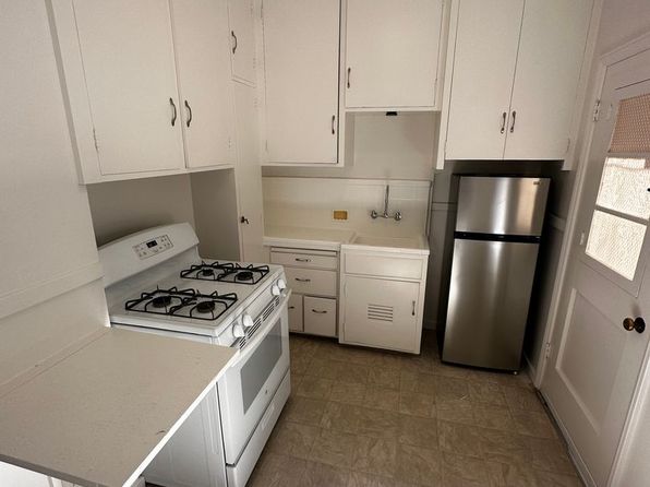 220 N San Mateo Dr APT 3