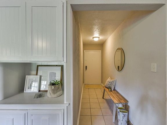 5th image of 3008 Lynnwood Dr