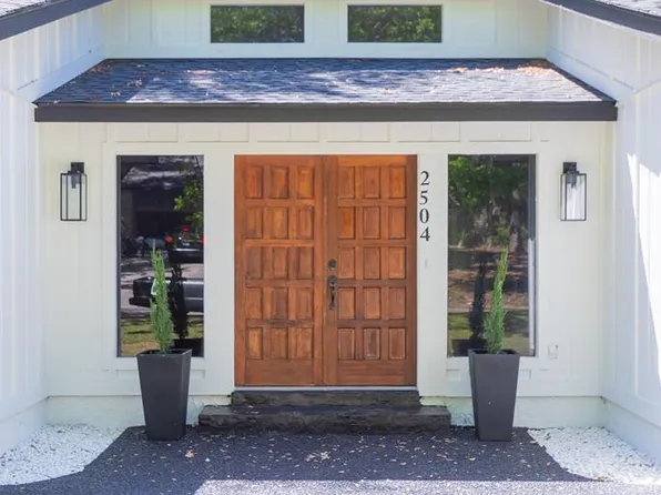 2504 N Sherwood Dr, Valdosta, GA 31602