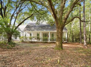 27549 Snead Dr, Abita Springs, LA 70420