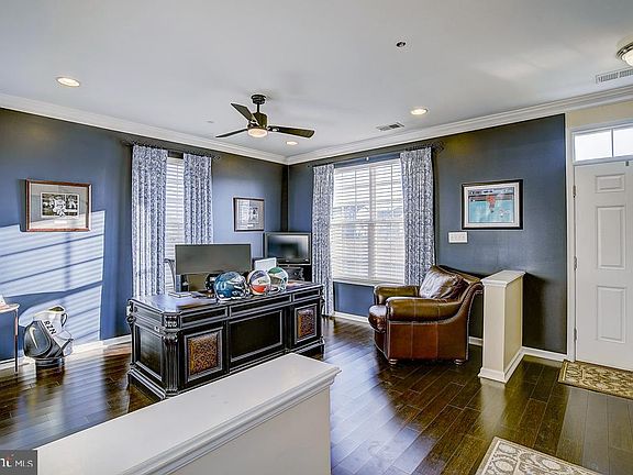 5th image of 474 N Palace Dr