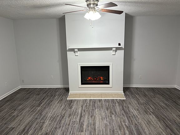 3rd image of 105 Fletcher Pl