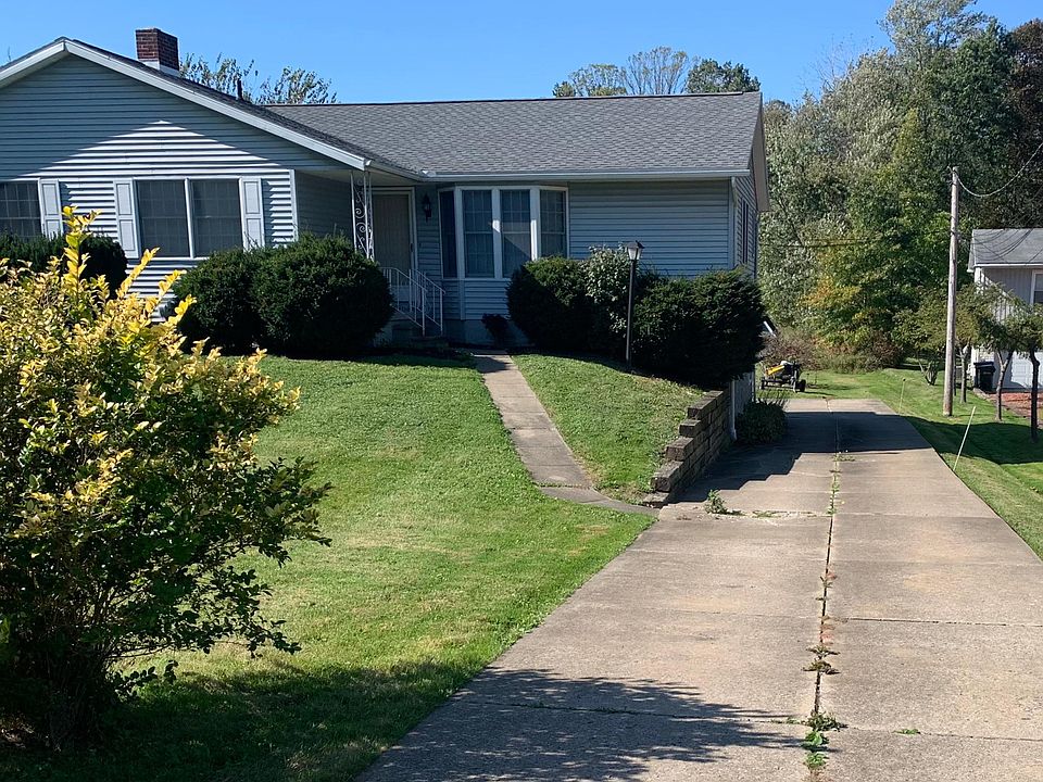 1st image of 3160 Dewalt Dr #A
