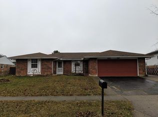 6095 Honeygate Dr, Dayton, OH 45424