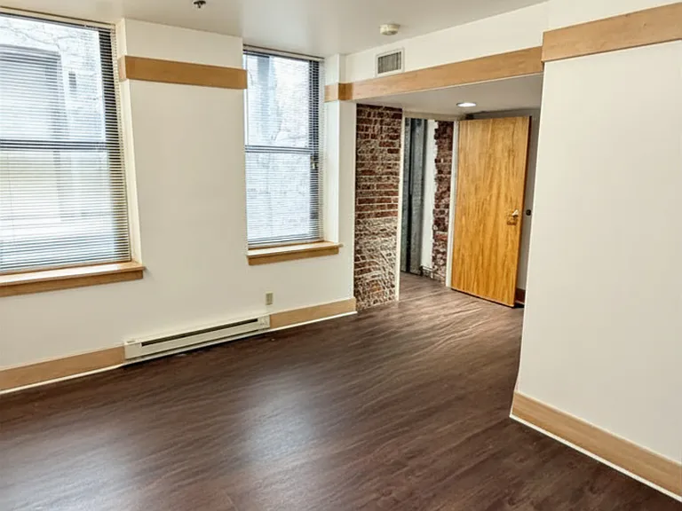 900 Penn Apartments — Photo 18