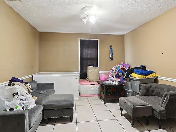 5th image of 1129-1133 West Dr