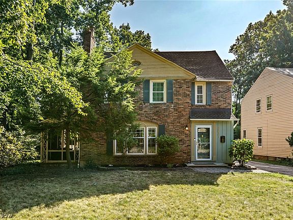 2nd image of 2031 Temblethurst Rd
