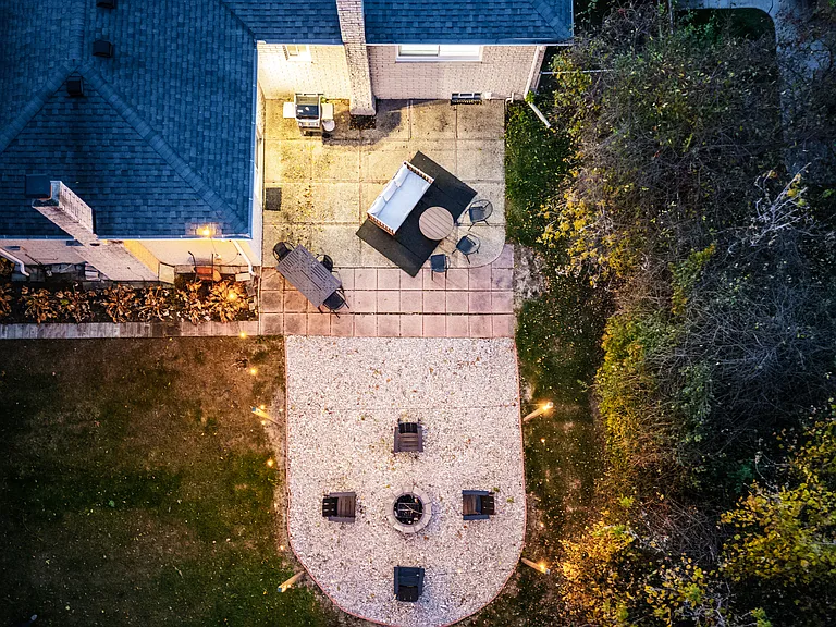 5038 Dayton Dr — Photo 44