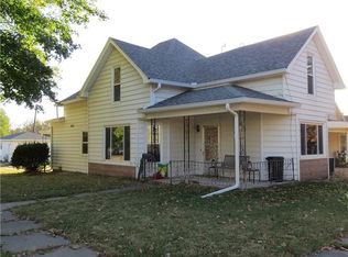 621 N Park St, Stanberry, MO 64489