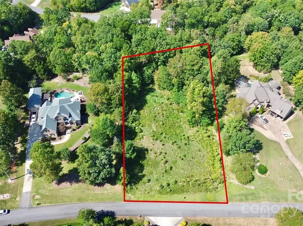 733 Cooks Cove Rdg #20, Clover, SC 29710