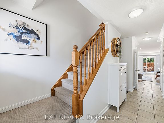 3rd image of 4368 Fairview St