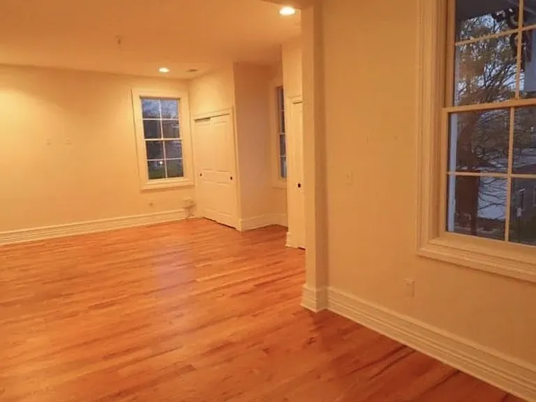 153 S Main St #B — Photo 17