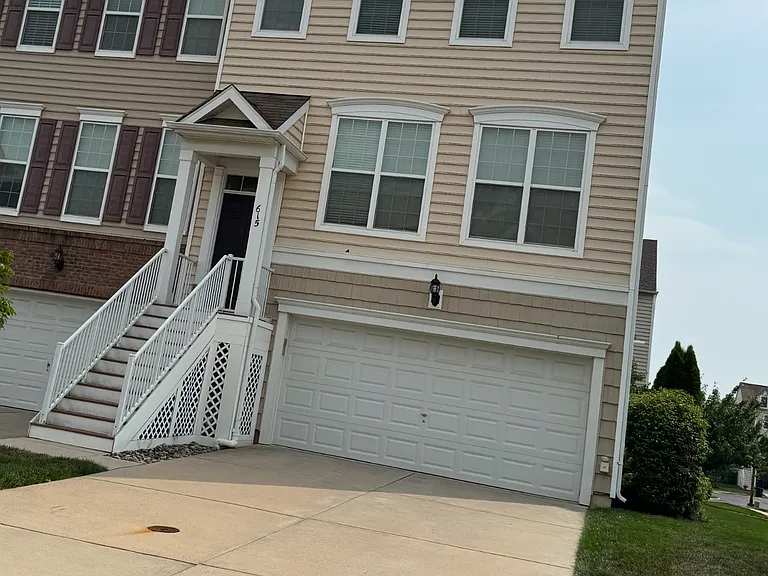615 Ellison Dr — Photo 1