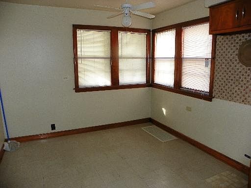 4th image of 14506 S Normal Ave