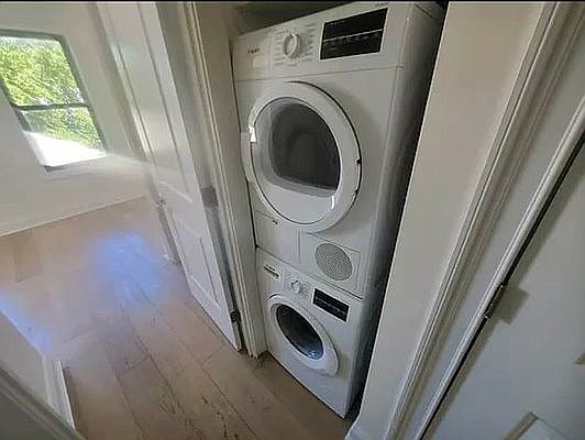 1st image of 211 Johnson Ave APT 3R