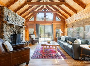 2000 Frozen Creek Rd, Brevard, NC 28712