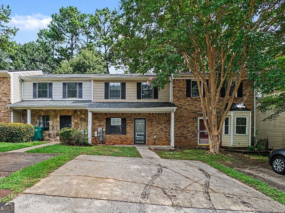 1st image of 1496 Springleaf Cir SE