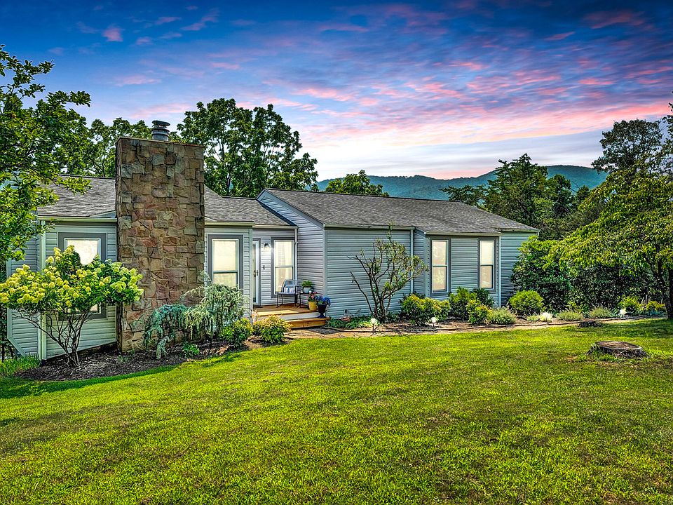 1st image of 7443 Boxwood Cir