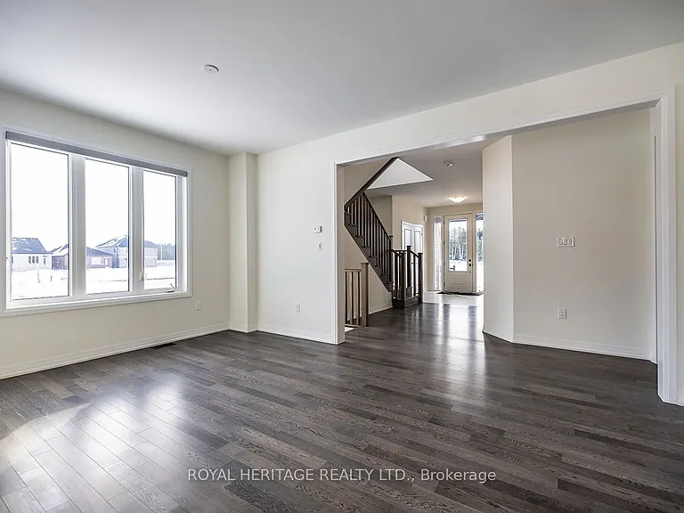 289 Flavelle Way — Photo 8