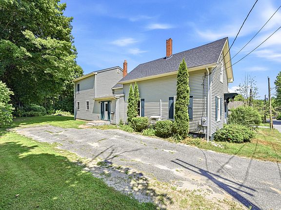 2nd image of 12 Upper Myrtle Street