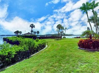 8897 Midnight Pass Rd APT 100, Sarasota, FL 34242