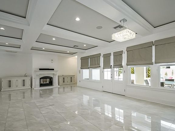 4th image of 6 Beresford Dr