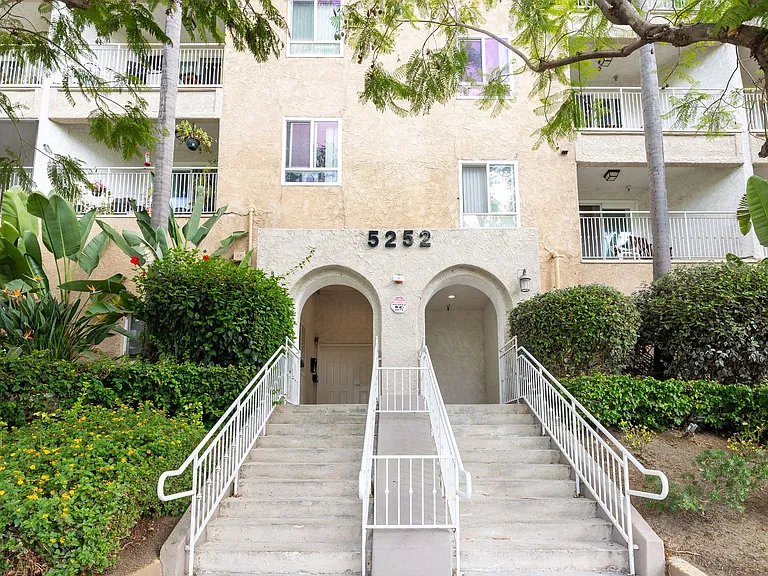 5252 Orange Ave #613 — Photo 14