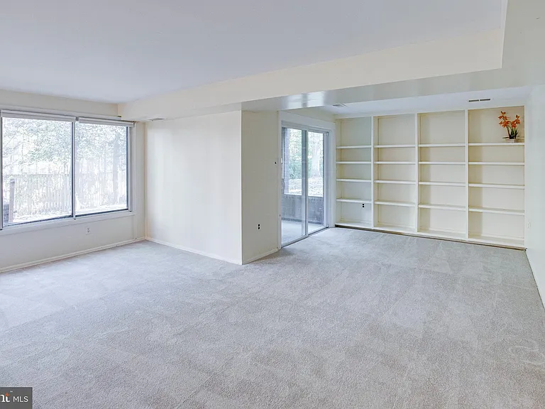 12303 Mulberry Ct — Photo 63