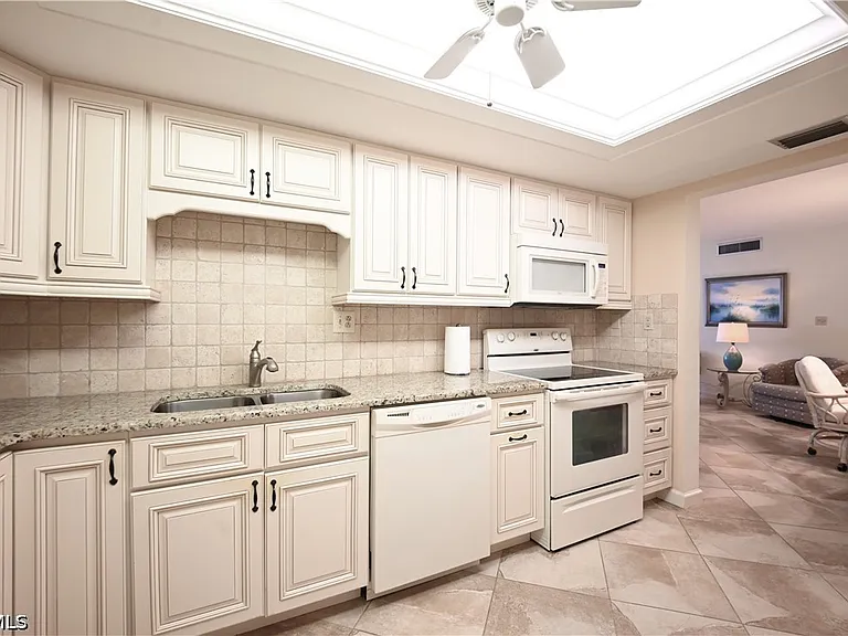 7146 Estero Blvd #614 — Photo 15