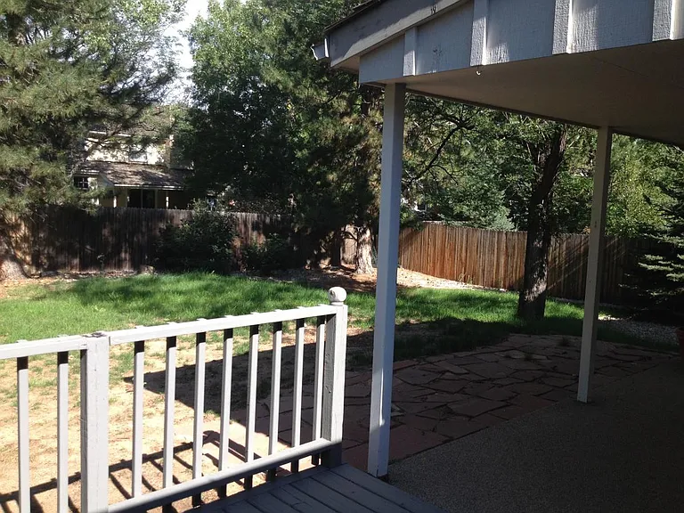 6927 S Poplar Way — Photo 9